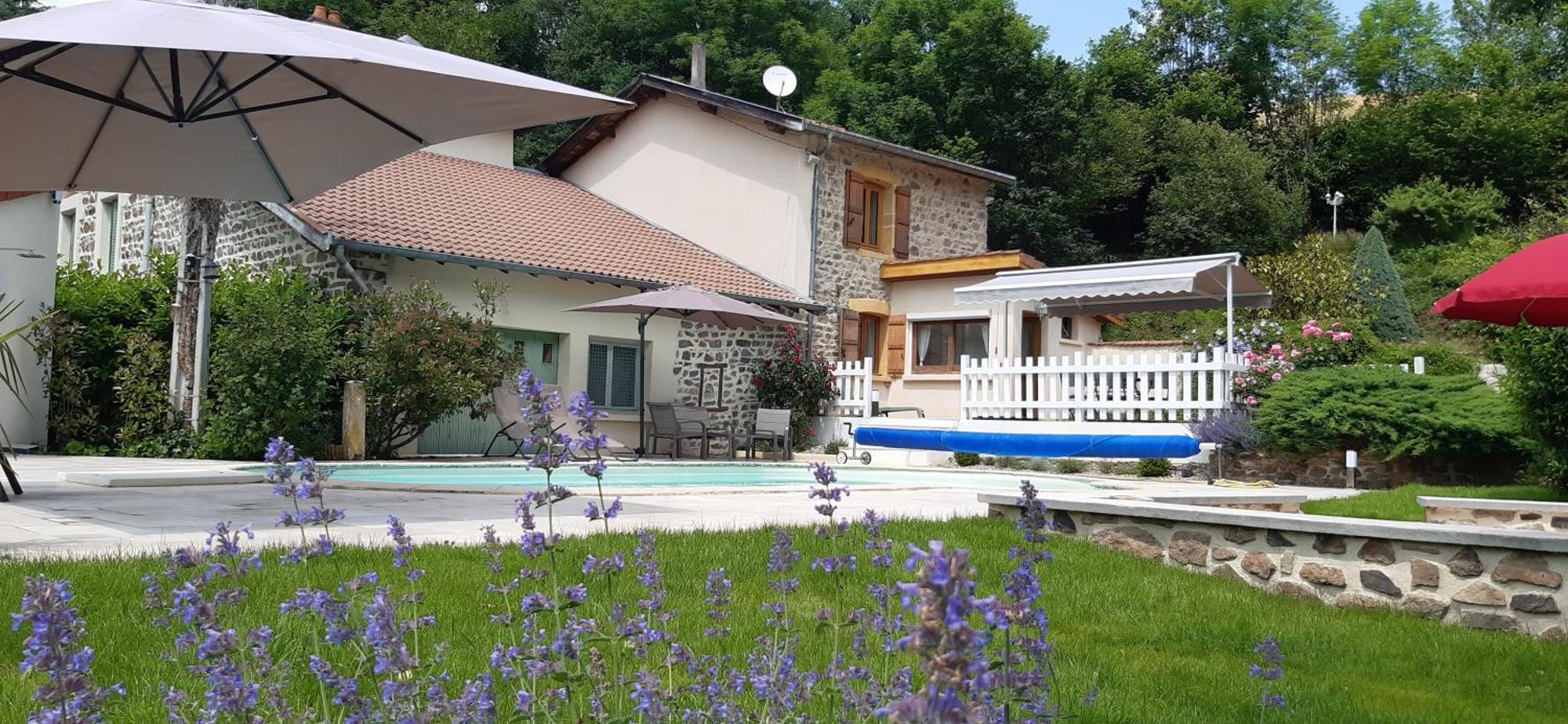 Joli Gite Rural Dans Un Havre De Paix Saint-Bonnet-le-Troncy Zewnętrze zdjęcie